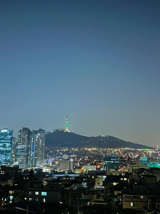 Station Namsan View Meong * Seoul